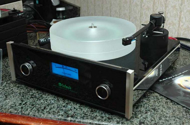 Проигрыватель винила McIntosh MT10